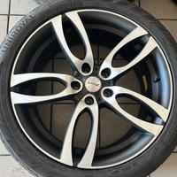 Cerchi in lega 18 per Audi A4 con gomme 245/40/18
