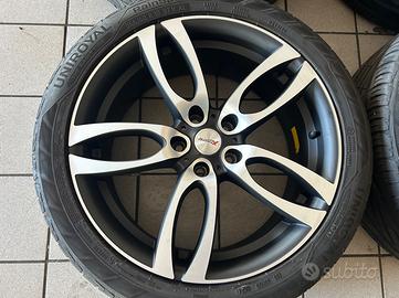 Cerchi in lega 18 per Audi A4 con gomme 245/40/18