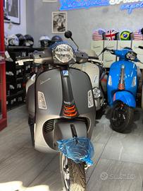Piaggio GTS 300 Vespa gts 310 super sport 2025 pro