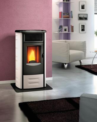 stufa a pellet ventilata superior marcella 8.5 kw 