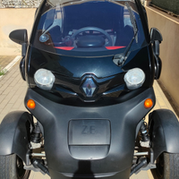 Design Futuristico Twizy elettronica RENAULT