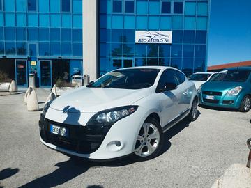 Renault Megane Coupé 1.5 dCi 90CV Wave Edition