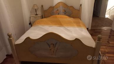 Letto matrimoniale alla Francese