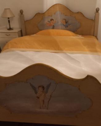 Letto matrimoniale alla Francese