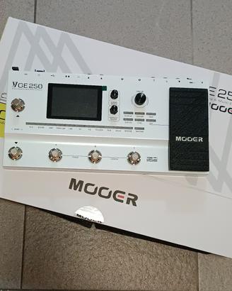Mooer GE 250 pedaliera multieffetto x chitarra 
