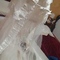 Culla in legno con baldacchino (omaggio)