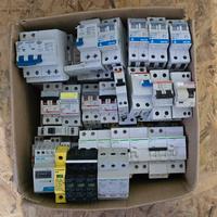 Lotto magnetotermici ABB Siemens Schneider BTicino
