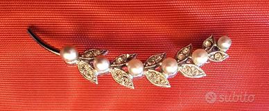Spilla silver plate fiori, perle e stras 1950
