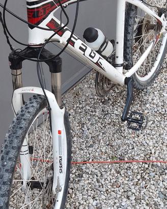 mountain-bike 