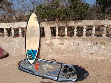 Surfboard hypto krypto 5'8 kms Bali shaper