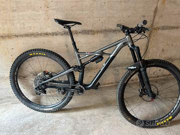 Specialized Enduro Comp.