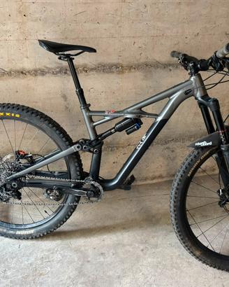 Specialized Enduro Comp.