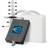 Amplificatore segnale cellulare con antenna.