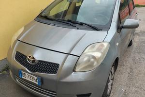 yaris
