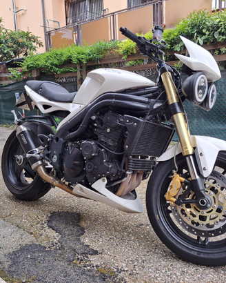 Triumph speed triple 1050 2006