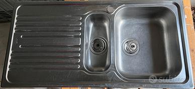 lavandino con 2 vasche