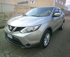 NISSAN Qashqai 1.5 dCi Acenta KM 81900