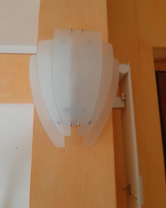 Applique da parete in cristallo satinato 