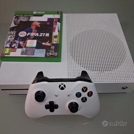 Xbox one S + joystick originale e fifa21