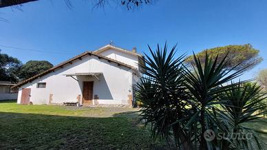 CASA INDIPENDENTE A LATINA