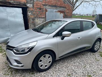 RENAULT CLIO 4• Serie