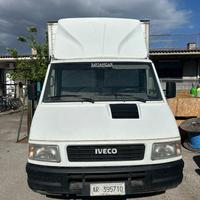 Veicolo commerciale IVECO