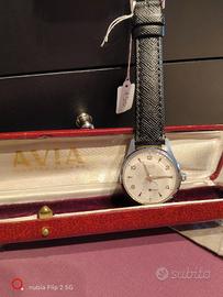 orologio Avia meccanico in condizioni Nos