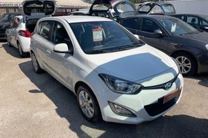 HYUNDAI i20 1.1 DIESEL 75 (CV) 2012