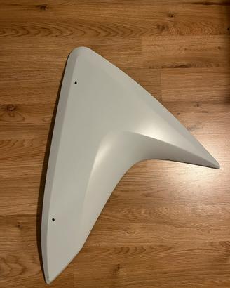 Yamaha YZF-R125 CARENA INFERIORE SX