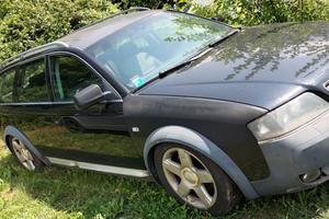 A6 allroad 2.5 TDI quattro cambio manuale 