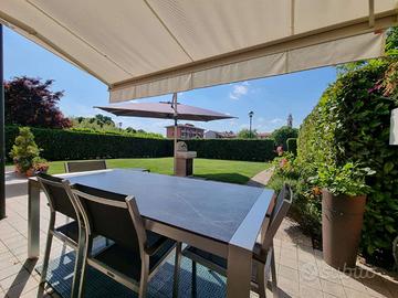APPARTAMENTO IN VILLA CON GIARDINO A VERDERIO