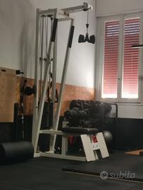 Lat machine Technogym Home Gym