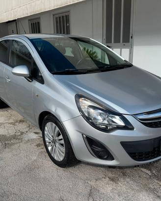 Opel Corsa 1.2 5 porte Edition