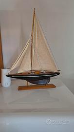 modellino barca a vela