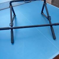 attrezzo fitness a parete 