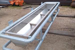 Abbeveratoio vasca inox telaio zincato