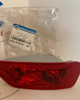 57010716AC Fendinebbia posteriore destro Jeep Comp