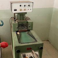 Cardatrice garfas e lavorazione cuoio