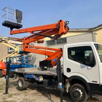 Piattaforma CTE 20mt di lavoro su Nissan patente B