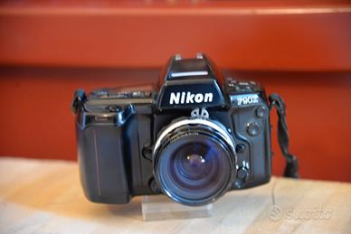 Macchina fotografica NIKON F90 X analogica