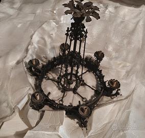 Lampadario in ferro battuto 