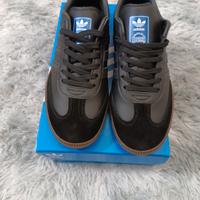 Adidas samba vestibilità numero 41 nere