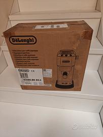 macchina da caffè nuova De Longhi Dedica