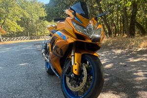 Suzuki Gsxr 600