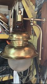 Lampada vintage in ottone