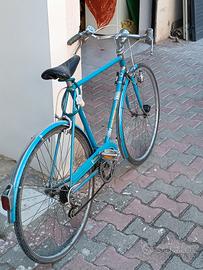 bicicletta e moto 