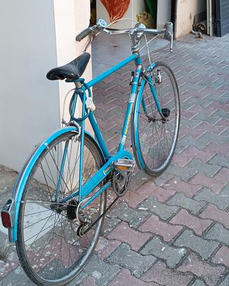 bicicletta e moto 