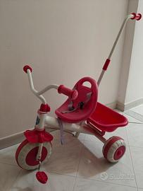 Triciclo pedali con trasporto 