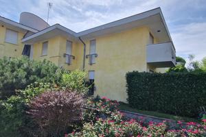 Trcicamere con terrazza abitabile