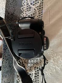 Veno macchina fotografica mai usata